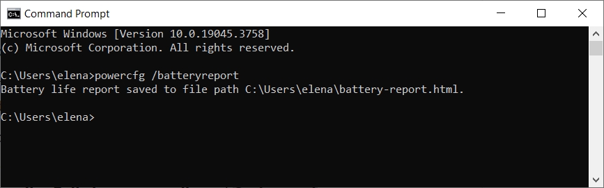 Command Prompt shows the powercfg battery report command in Windows 10